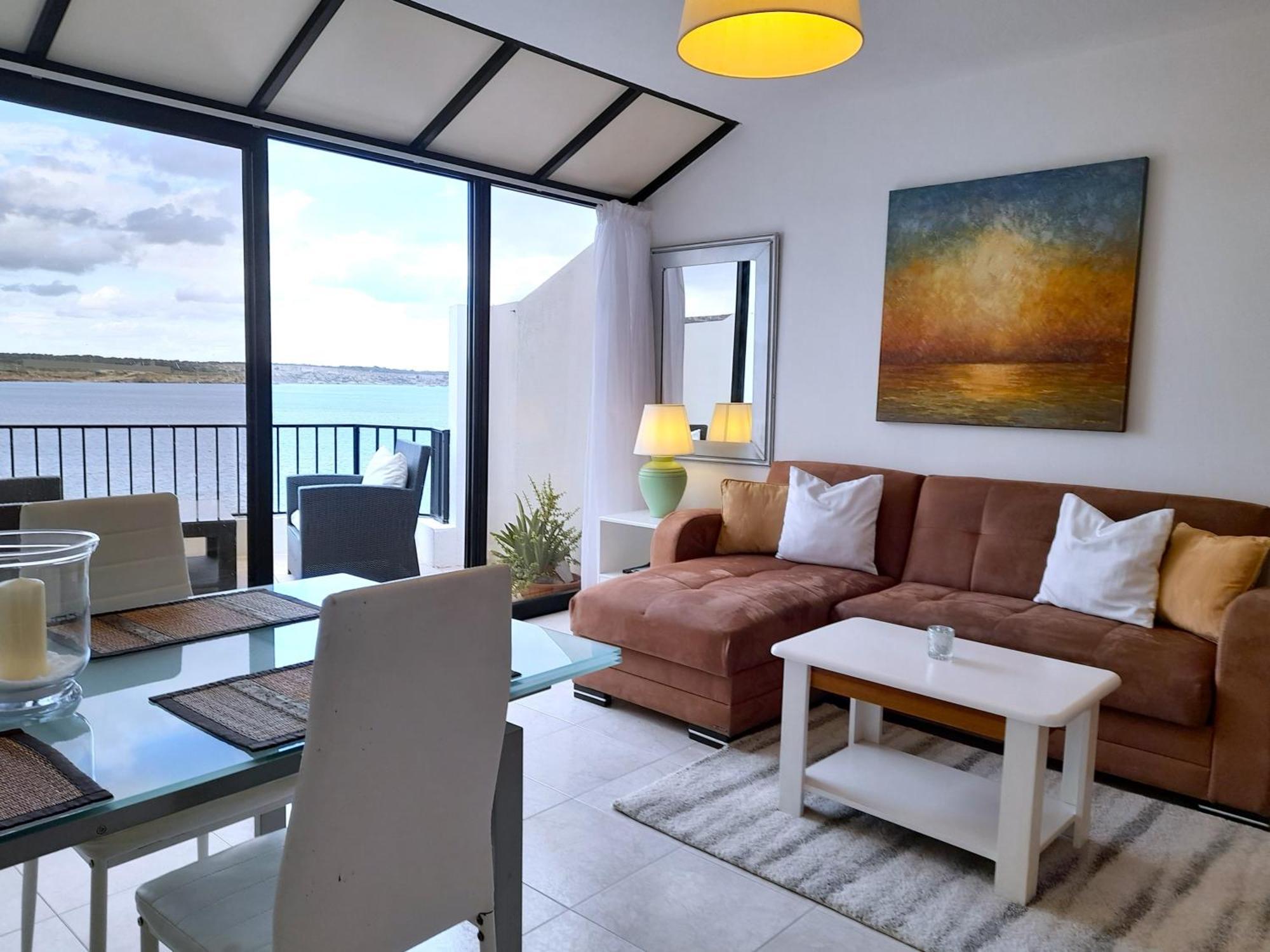 Seafront Apartment Terrace, Lounger & Panoramic Ocean Views Mellieħa Buitenkant foto