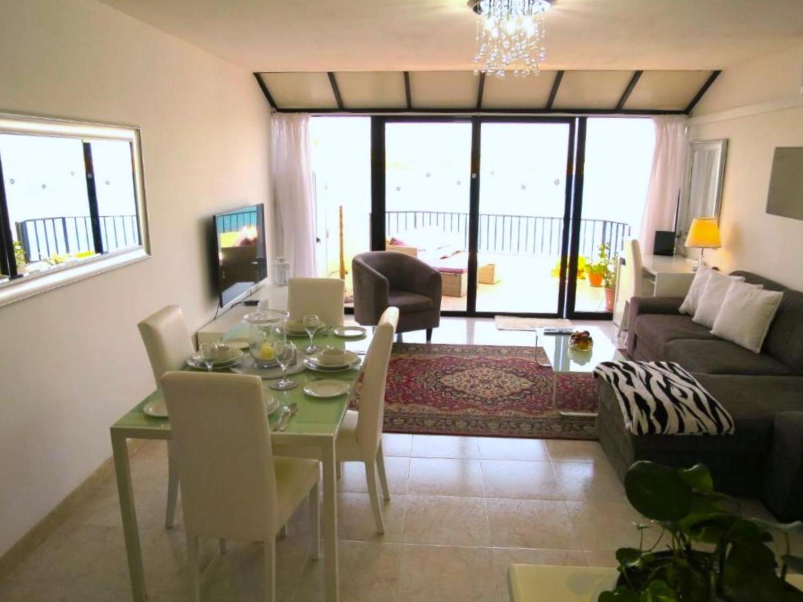 Seafront Apartment Terrace, Lounger & Panoramic Ocean Views Mellieħa Kamer foto