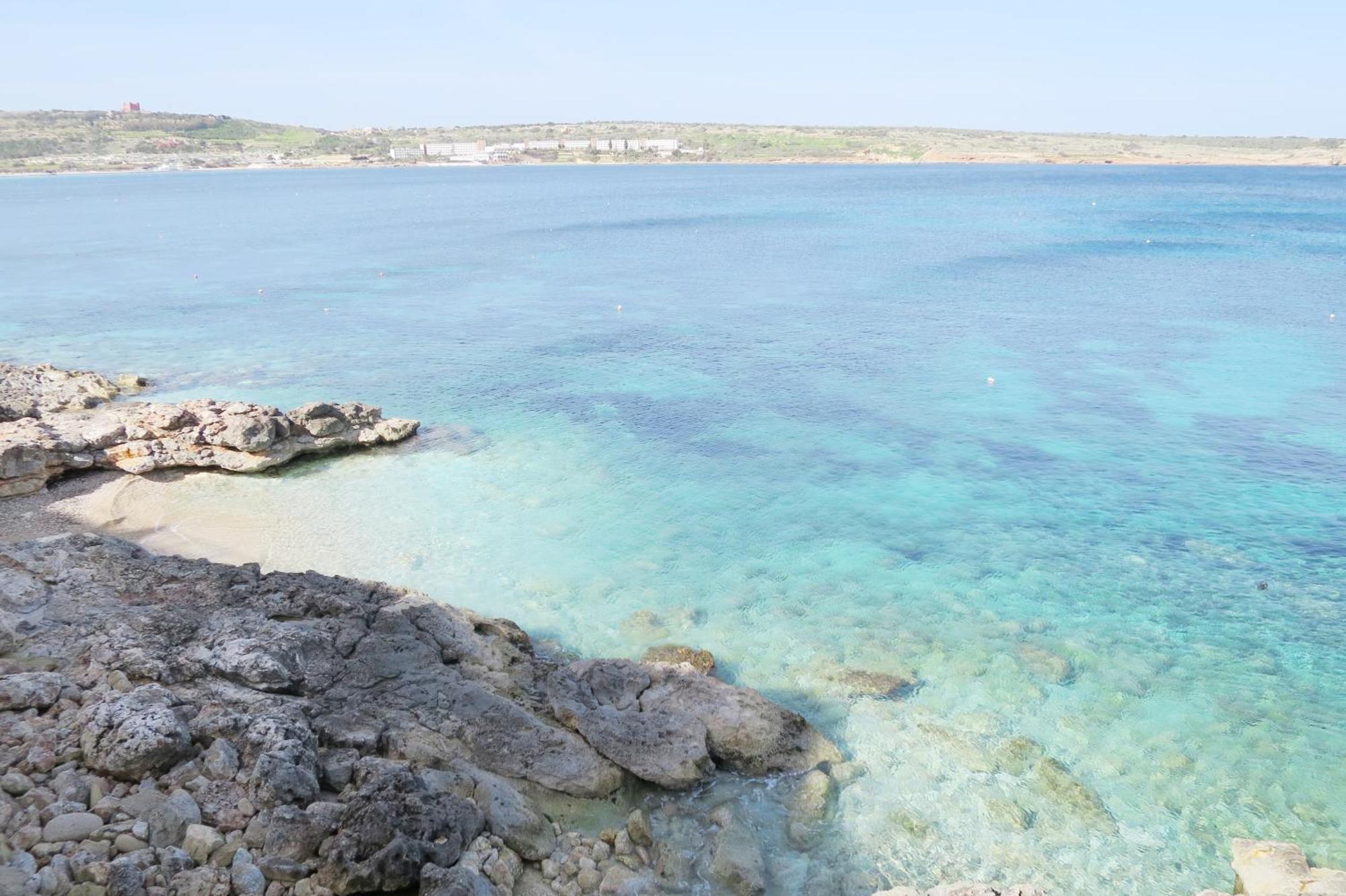 Seafront Apartment Terrace, Lounger & Panoramic Ocean Views Mellieħa Kamer foto